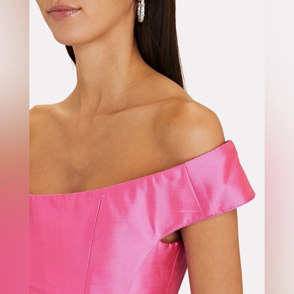 ROZIE CORSETS
Off-The-Shoulder Silk Corset Top - Picture 4 of 14